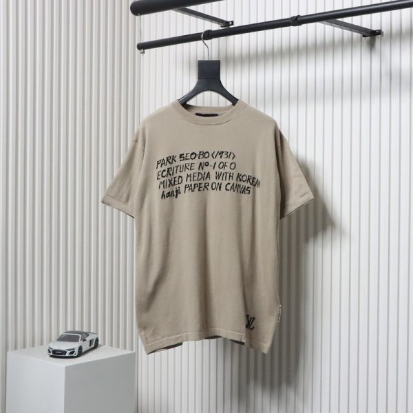Louis Vuitton Lettering Wool Short Sleeve Louis Vuitton Lettering Wool Short Sleeve