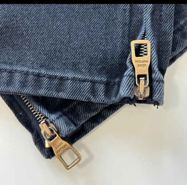 louis_vuitton_monogram_detail_carpenter_denim_pants_black_1C5359C0E8A1F Louis Vuitton Monogram Detail Carpenter Denim Pants Black