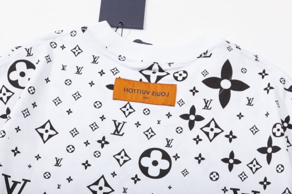 louis_vuitton_t_shirt_white_1ACE90420951A Louis Vuitton T-shirt White
