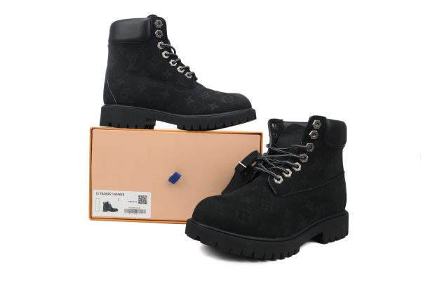 lv_x_timberland_6_in_ankle_boot_black_1B40D3829BE14 LOUIS VUITTON x Timberland 6-In Ankle Boot Black