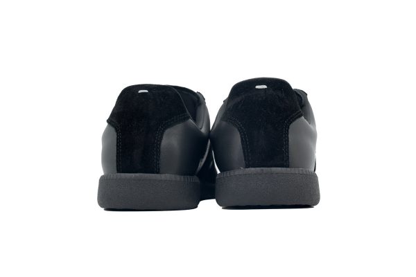 maison_margiela_all_black_1CCDEE498C915 Maison Margiela All Black