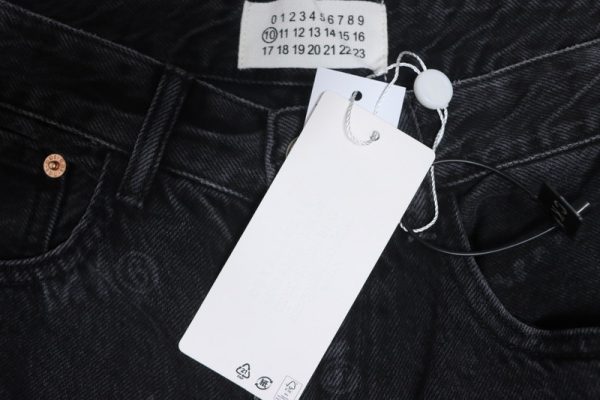 Margiela logo print jeans