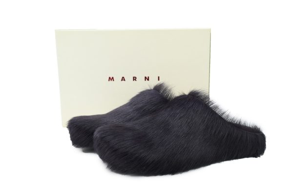Marni Long hair Calfskin Fussbett Sabot Black SBMR000600P412200N99