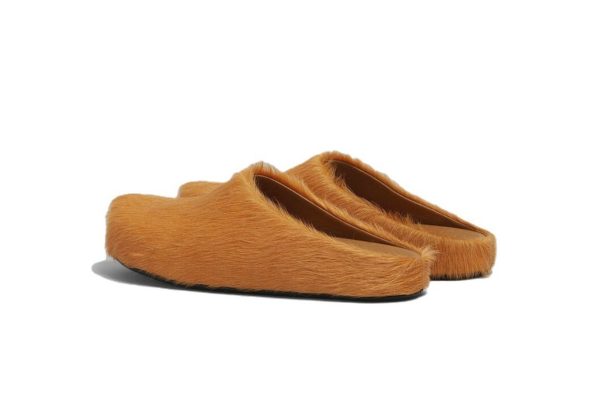 Marni Long hair Calfskin Fussbett Sabot Orange SBMR000600P412200R09
