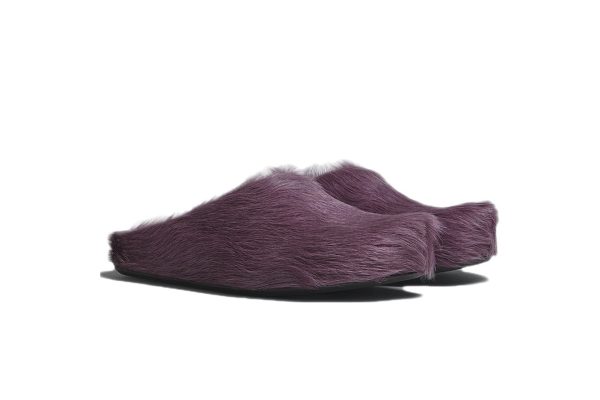 marni_long_hair_calfskin_fussbett_sabot_purple_sbms004601p412200c68_1B7B089D28315 Marni Long hair Calfskin Fussbett Sabot Purple SBMS004601P412200C68