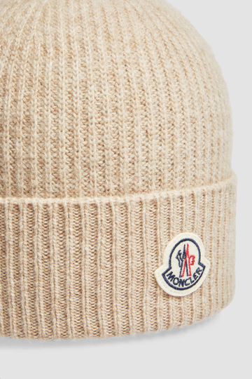 moncler_cashmere___wool_beanie_light_beige_1B6906D347B12 Moncler Cashmere & Wool Beanie Light Beige