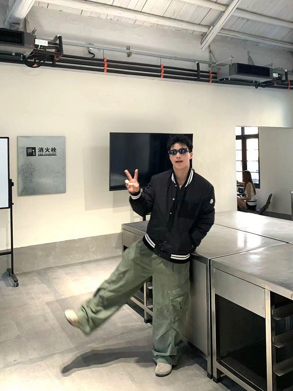 Moncler Lateltin M-label preppy down jacket