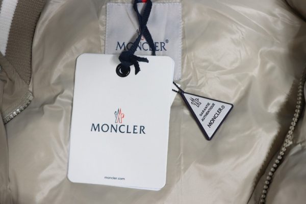 moncler_lateltin_m_label_preppy_down_jacket_1B5EF5E25A512 Moncler Lateltin M-label preppy down jacket brown