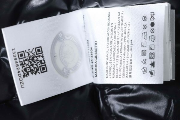 moncler_madeira_short_down_jacket_grey__1D09FFB796D11 MONCLER Madeira Short Down Jacket Grey