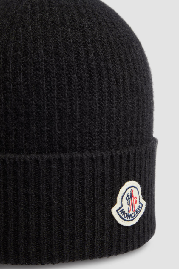 moncler_wool_cashmere_hat_black_1B6902A58E110 Moncler Cashmere & Wool Beanie Black