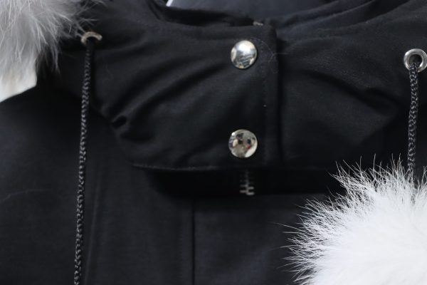 _moose__knuckles__classic__women_s__down__jacket__black_1D0F26FDB6210 Moose Knuckles Classic Women's Down Jacket Black