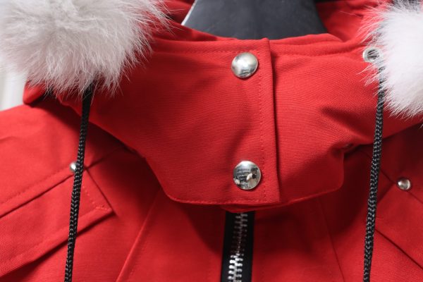 Moose  Knuckles  Stirling  Women's down jacket bright red