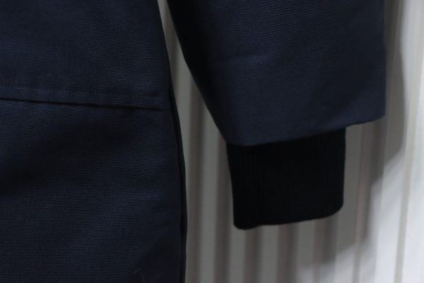 moose_knuckles_women_s_debbie_down_bomber_jacket_w__fur_black_1D0F0DBD0E912 Moose Knuckles Classic Women's Down Jacket Dark Blue