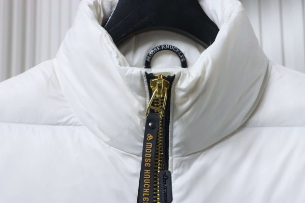 _moose_knuckless__gold_scissors_stand_collar_large_plaid_down_jacket__white_1D22B59015A14 Moose knuckless Gold Scissors Stand Collar Large Plaid Down Jacket White