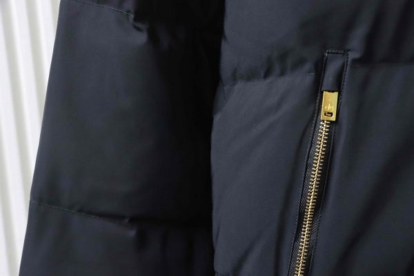 _moose_knuckless__golden_scissors_2_in_1_down_jacket_black_1D22AC0AE181A Moose knuckless Golden Scissors 2-in-1 Down Jacket Black