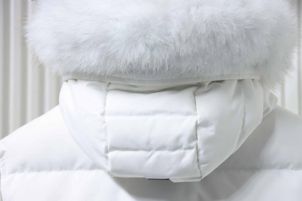 moose_knuckless_cloud_down_jacket__white_1D22B49428715 Moose knuckless Cloud down jacket White