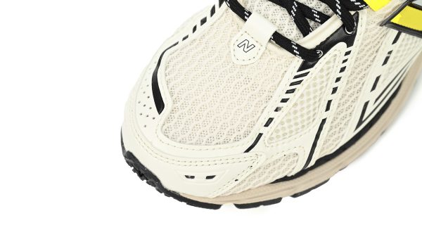 New Balance 1906R White and yellow RGG M1906RGG