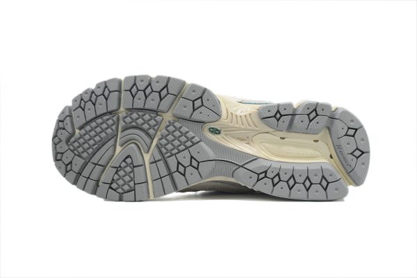 new_balance_2002r__linen__m2002rek_1AD63D81AA218 New Balance 2002R 'Linen' M2002REK