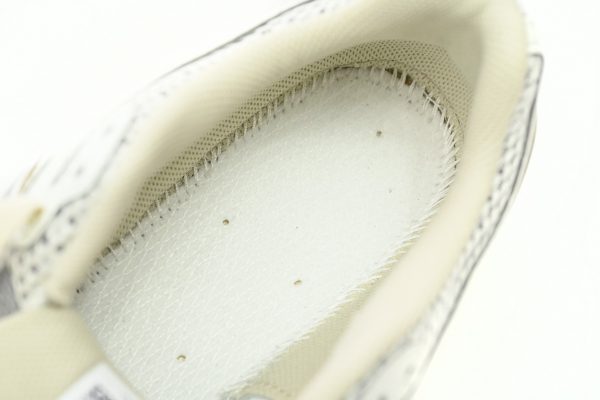 new_balance_beige_m1906rp__1AD638AEEDA1F NEW BALANCE Beige M1906RP