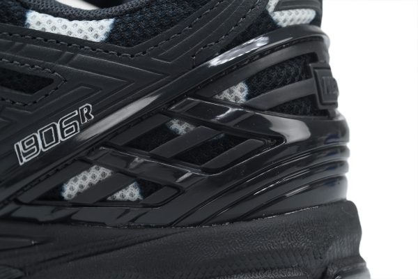 new_balance_black_gray_white_m1906rpb_1AD63AAC53A1D NEW BALANCE Black Gray White M1906RPB