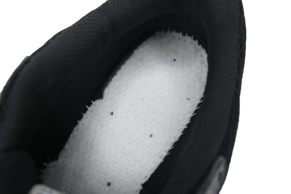 new_balance_black_silver_m1906rch_1AD63C5CD081B NEW BALANCE Black Silver M1906RCH