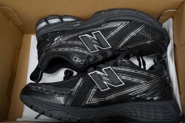 new_balance_black_silver_m1906rch_1AD63C614941F NEW BALANCE Black Silver M1906RCH