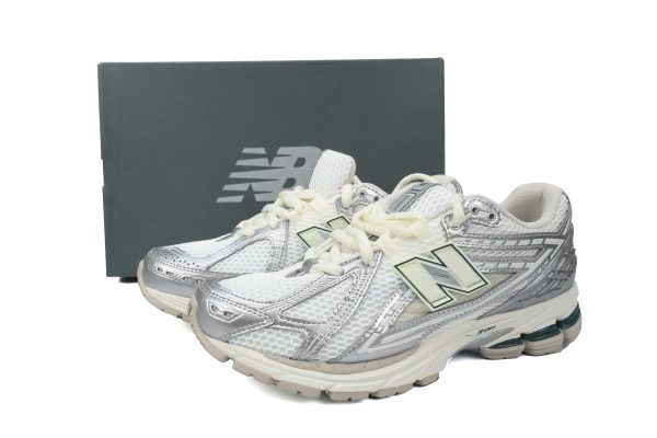 NEW BALANCE Light Gray Silver M1906REE