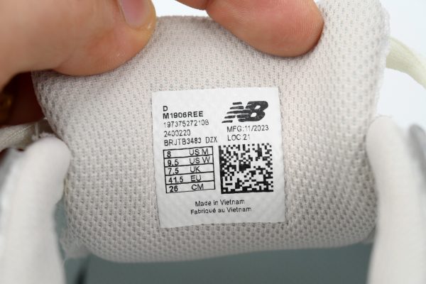 NEW BALANCE Light Gray Silver M1906REE