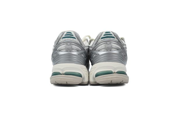 NEW BALANCE Light Gray Silver M1906REE