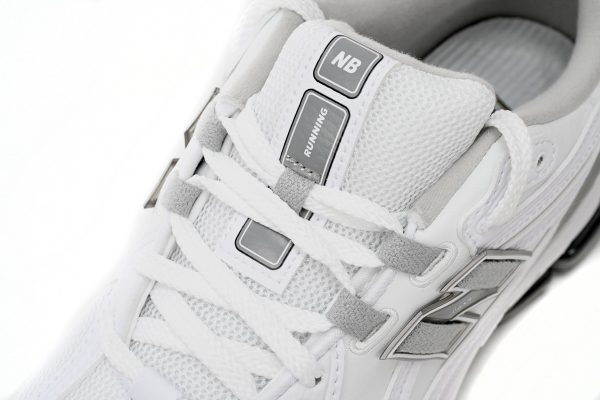 new_balance_white_pale_m1906re__1AD6399303517 NEW BALANCE White Pale M1906RE