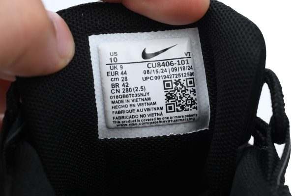 nike_comme_des_gar_ons_x_air_max_95_1B52E6ED9A31B Nike Air Max 95 Comme des Garcons Black Grey CU8406-101