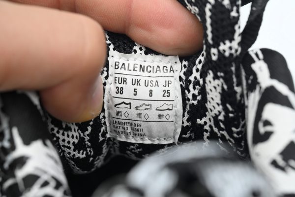 pk_god_batch_balenciaga_defender_graffiti_685611_w2rg1_9015_1B239AE866C16 PK God Batch Balenciaga Defender Graffiti 685611 W2RG1 9015