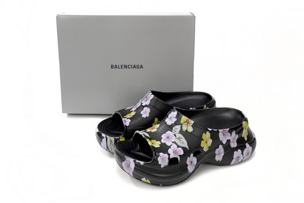 PK God Batch BALENCIAGA Pool Croc Watermark Black 677389 W1S8G 6556