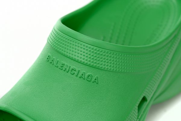 pk_god_batch_balenciaga_pool_crocs_green_677386_w1s8e_3033_1B1CE0F198C14 PK God Batch BALENCIAGA Pool Crocs Green 677386 W1S8E 3033