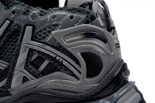 PK God Batch Balenciaga Runner All Black Gray 677402 W3RB2 1515