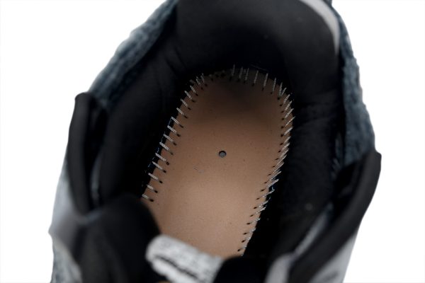 PK God Batch Balenciaga Runner All Black Gray 677402 W3RB2 1515