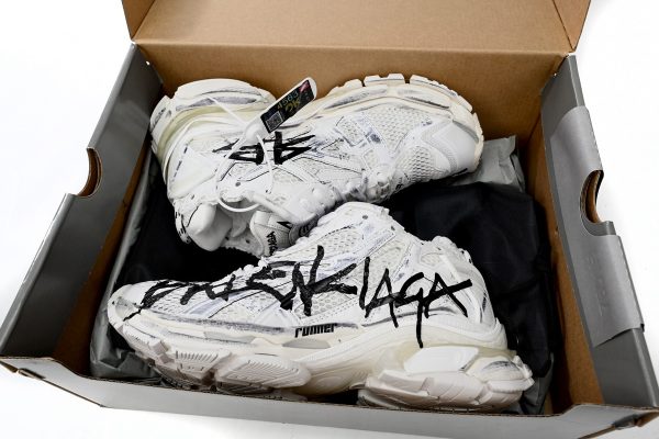 pk_god_batch_balenciaga_runner_graffiti_white_677402_w3rbq_9010_1B601F070CB1B PK God Batch Balenciaga Runner Graffiti White 677402 W3RBQ 9010