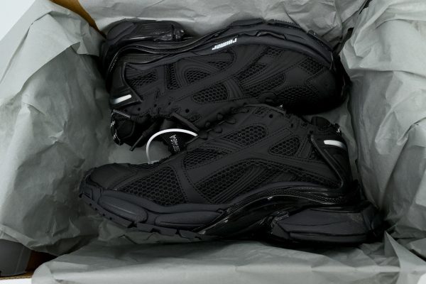 pk_god_batch_balenciaga_runner_matte_black_772774w3rbt1000_1D171E2231516 PK God Batch Balenciaga Runner Matte Black 772774W3RBT1000