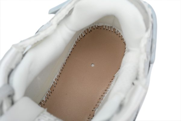 PK God Batch Balenciaga Runner Mi Light Blue 677402 W3RB2 8100