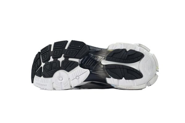 pk_god_batch_balenciaga_runner_sneaker__gradient___white_black__772774_wrung_9010_1CB7845D85710 PK God Batch Balenciaga Runner Sneaker 'Gradient - White Black' 772774 WRUNG 9010