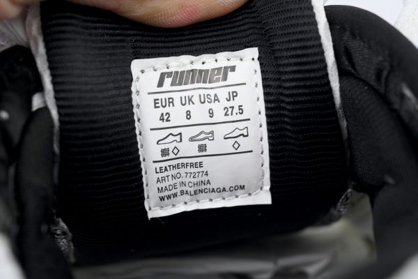 PK God Batch Balenciaga Runner Sneaker 'White Yellow Blue' 772774 W3RMU 9074