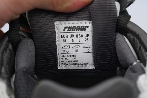 pk_god_batch_balenciaga_runner_sneaker_white_gray_black_772767_w3rny_0509_1CB7851B9F910 PK God Batch Balenciaga Runner Sneaker White Gray Black 772767 W3RNY 0509