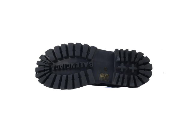 pk_god_batch_balenciaga_strike_combat_1CB95F050391B PK God Batch Balenciaga Strike Combat