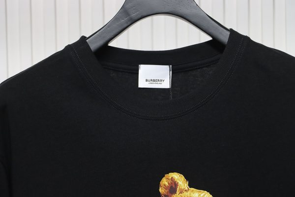 PK God Batch Burberry 24SS Bear Short Sleeve T-Shirt Black
