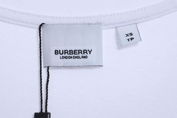 pk_god_batch_burberry_logo_embroidered_teddy_bear_short_sleeves_white_1BF82F32C4711 PK God Batch Burberry logo embroidered teddy bear short sleeves white