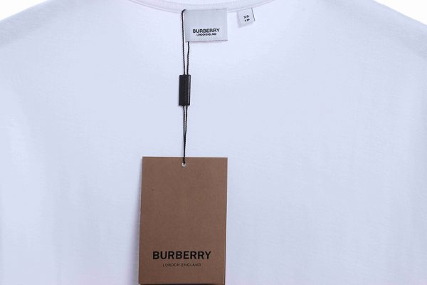pk_god_batch_burberry_logo_embroidered_teddy_bear_short_sleeves_white_1BF82F3345E15 PK God Batch Burberry logo embroidered teddy bear short sleeves white