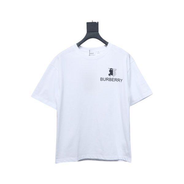 PK God Batch Burberry Spliced ??War Horse Short Sleeve T-Shirt White PK God Batch Burberry Spliced ??War Horse Short Sleeve T-Shirt White