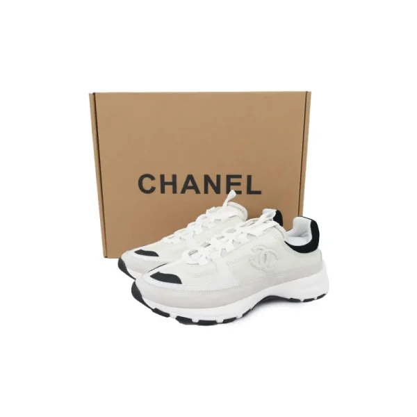 PK God Batch Chanel Interlocking CC Logo Calfskin & Suede Calfskin Sneakers White
