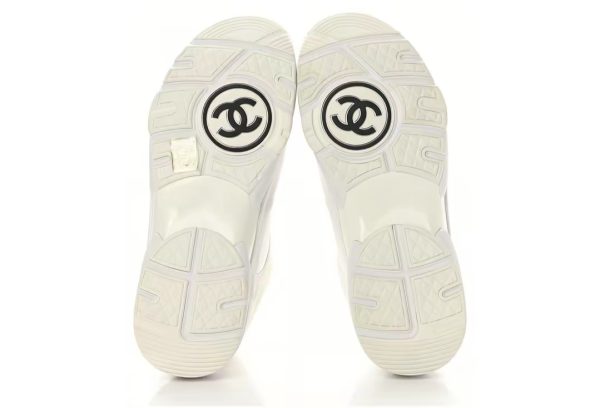 pk_god_batch_chanel_triple_white_chanel_cc_logo_low_top_1C11AD56A4517 PK God Batch Chanel Triple White Chanel CC Logo Low Top