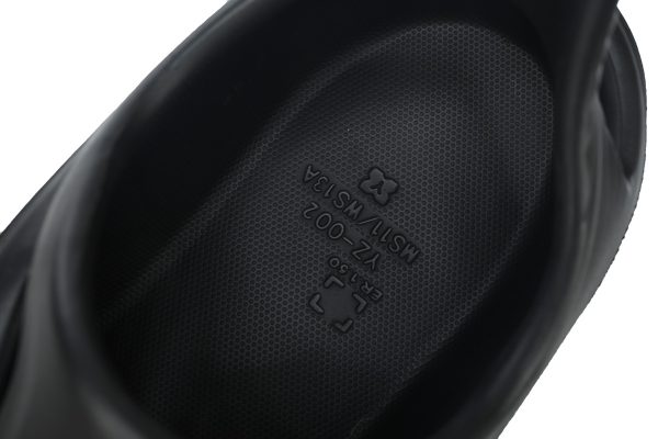 pk_god_batch_hoka_one_one_black_1B1CE3B027D18 PK God Batch HOKA ONE ONE Black